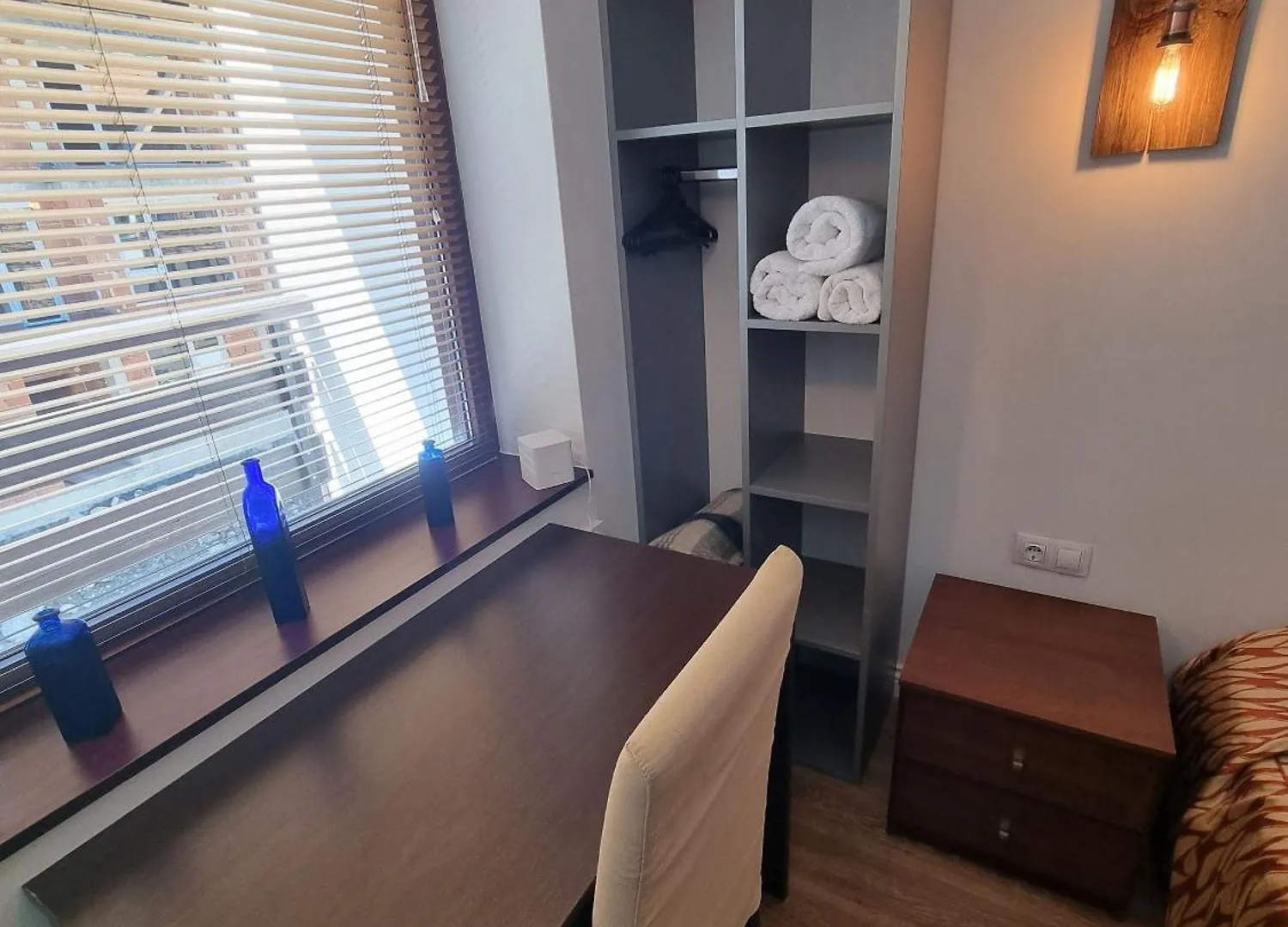 Quiet Cosy Studio - 150Mbps Wi-Fi 반스코