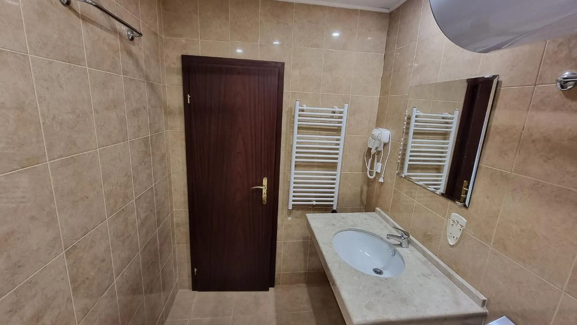 아파트 Quiet Cosy Studio - 150Mbps Wi-Fi 반스코